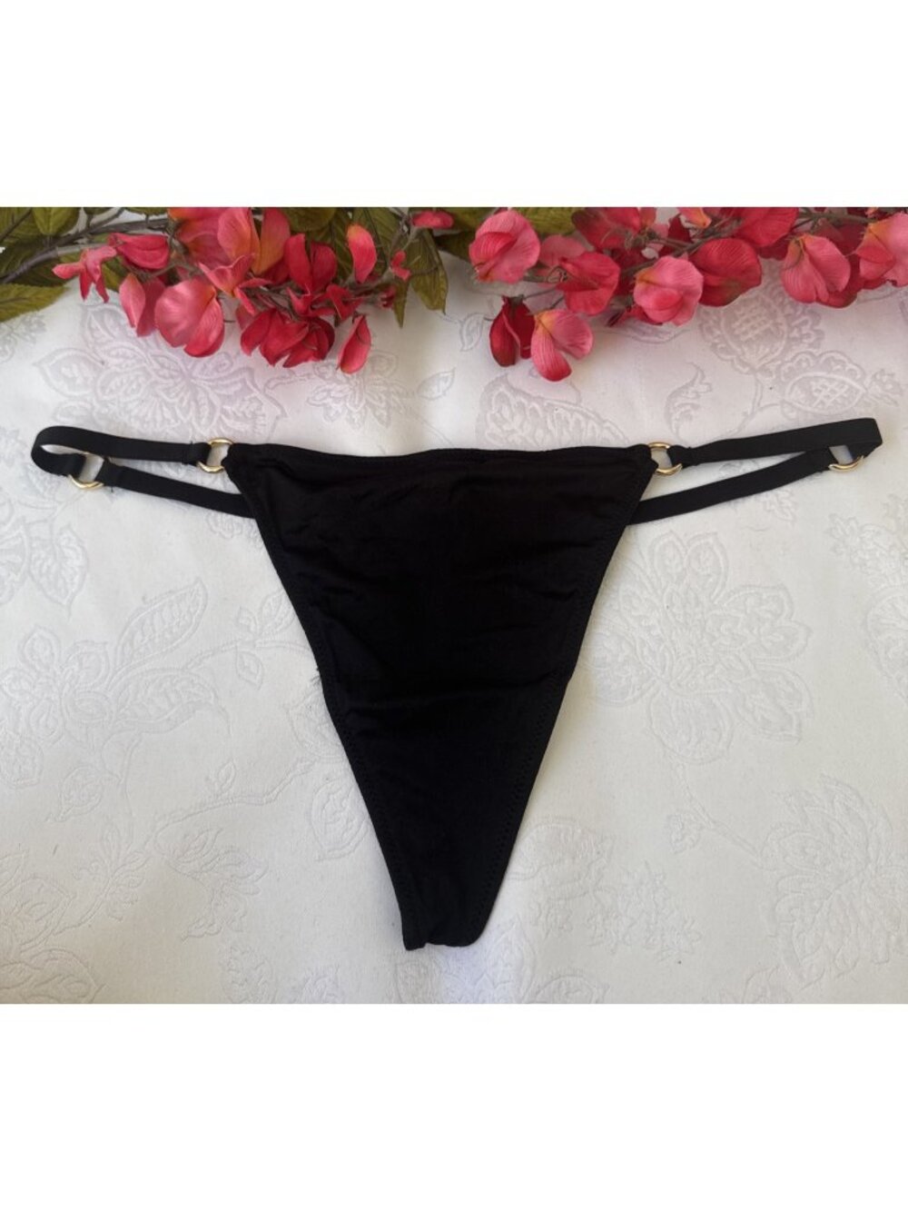 VICTORIA'S SECRET L SILKY V STRING BLACK GOLD CHARM V STRAPPY THONG PANTIES NWT